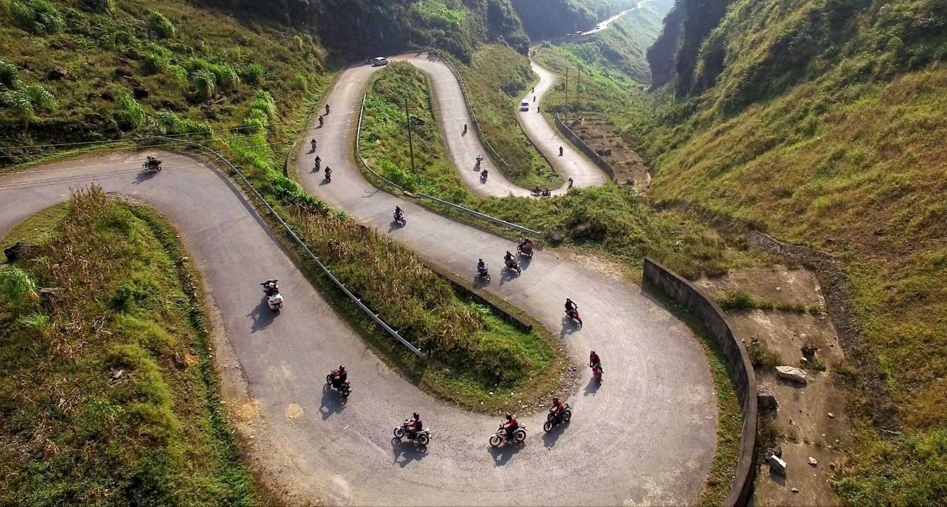 HÀ NỘI - TÂN TRÀO - HÀ GIANG - QUẢN BẠ - LŨNG CÚ - ĐỒNG VĂN - HÀ NỘI {3N/2Đ, ÔTÔ}